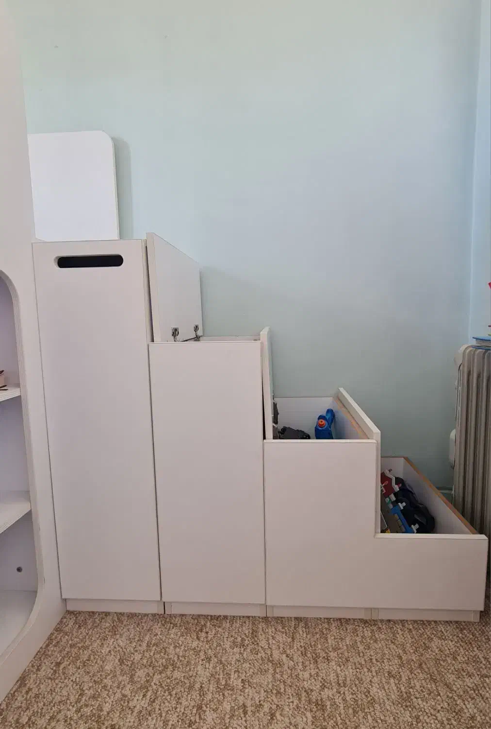 تخت کودک|تخت و صندلی بچه|جم, |دیوار