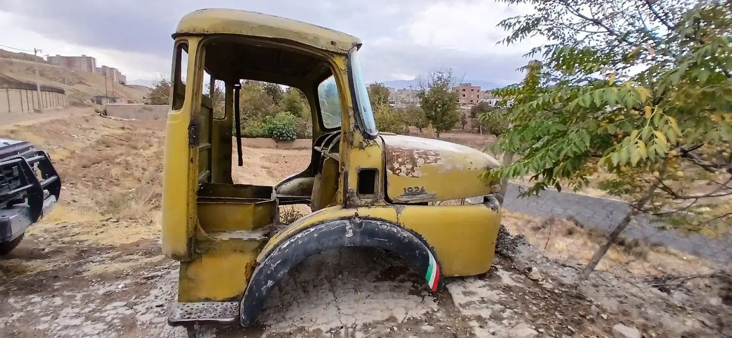 اتاق بنز خارجی به همراه دو درب|خودرو سنگین|بجنورد, |دیوار