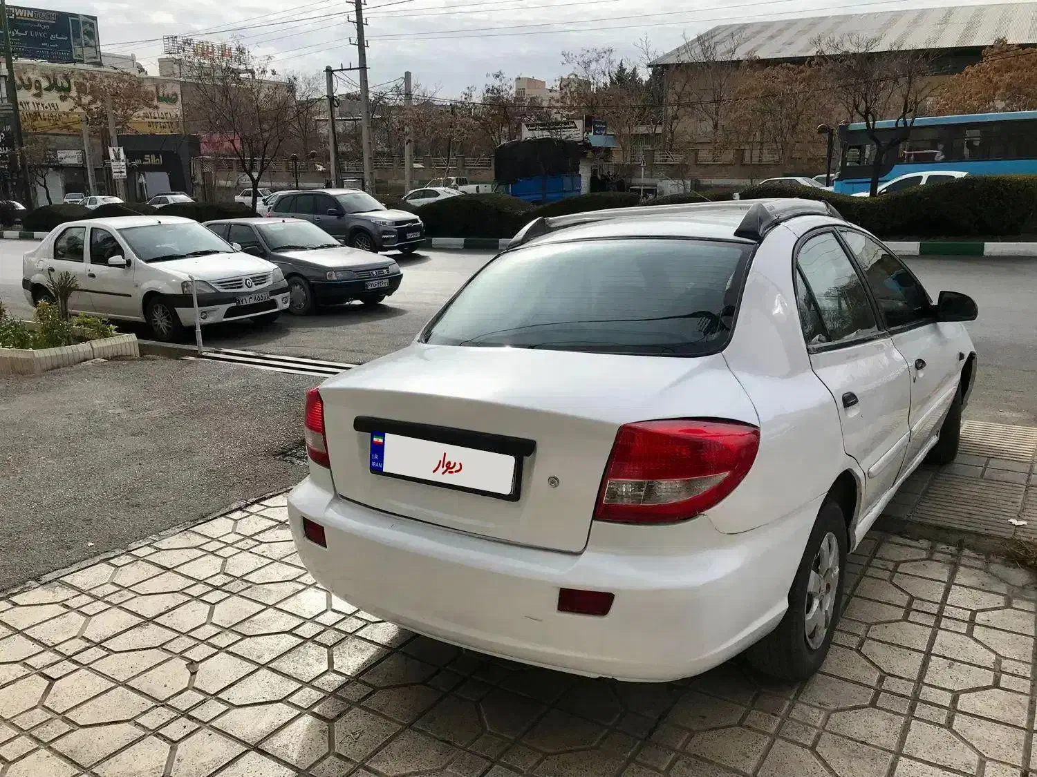 ریو سفید مدل ۹۰ ای بی اس|خودرو سواری و وانت|دماوند, گیلاوند|دیوار