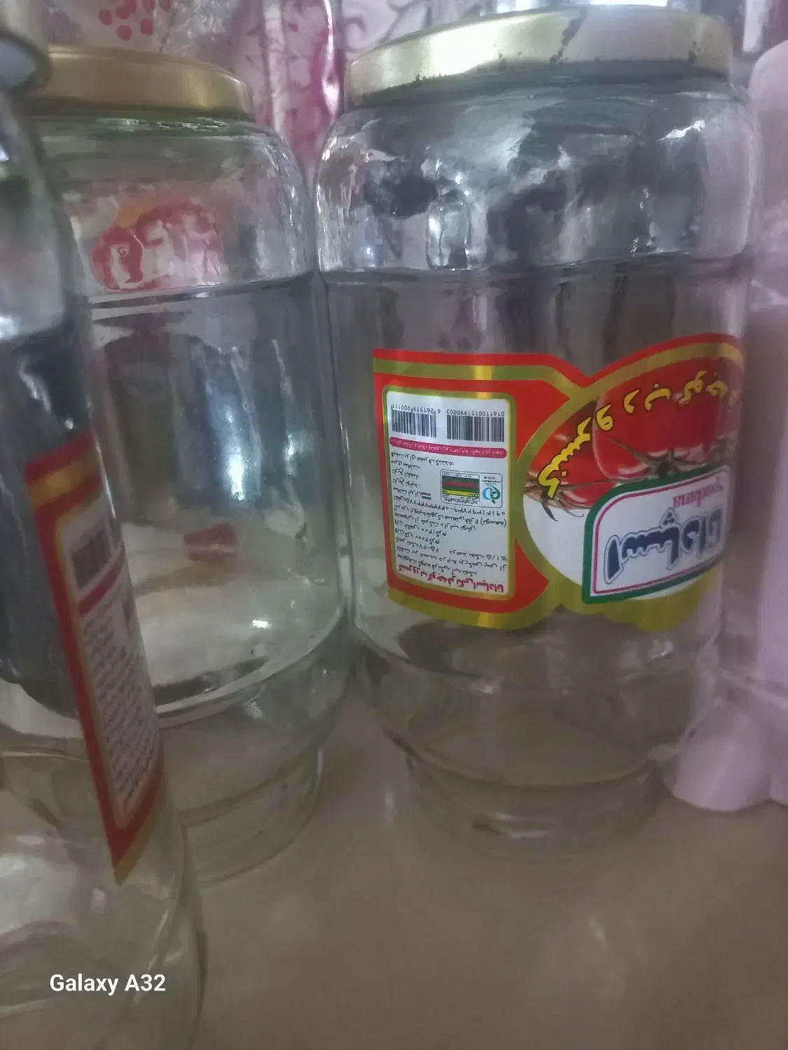 شیشه ۲کیلو استفاده نشده|ظروف نگهدارنده، پلاستیکی، یک‌بارمصرف|پارس‌آباد, |دیوار