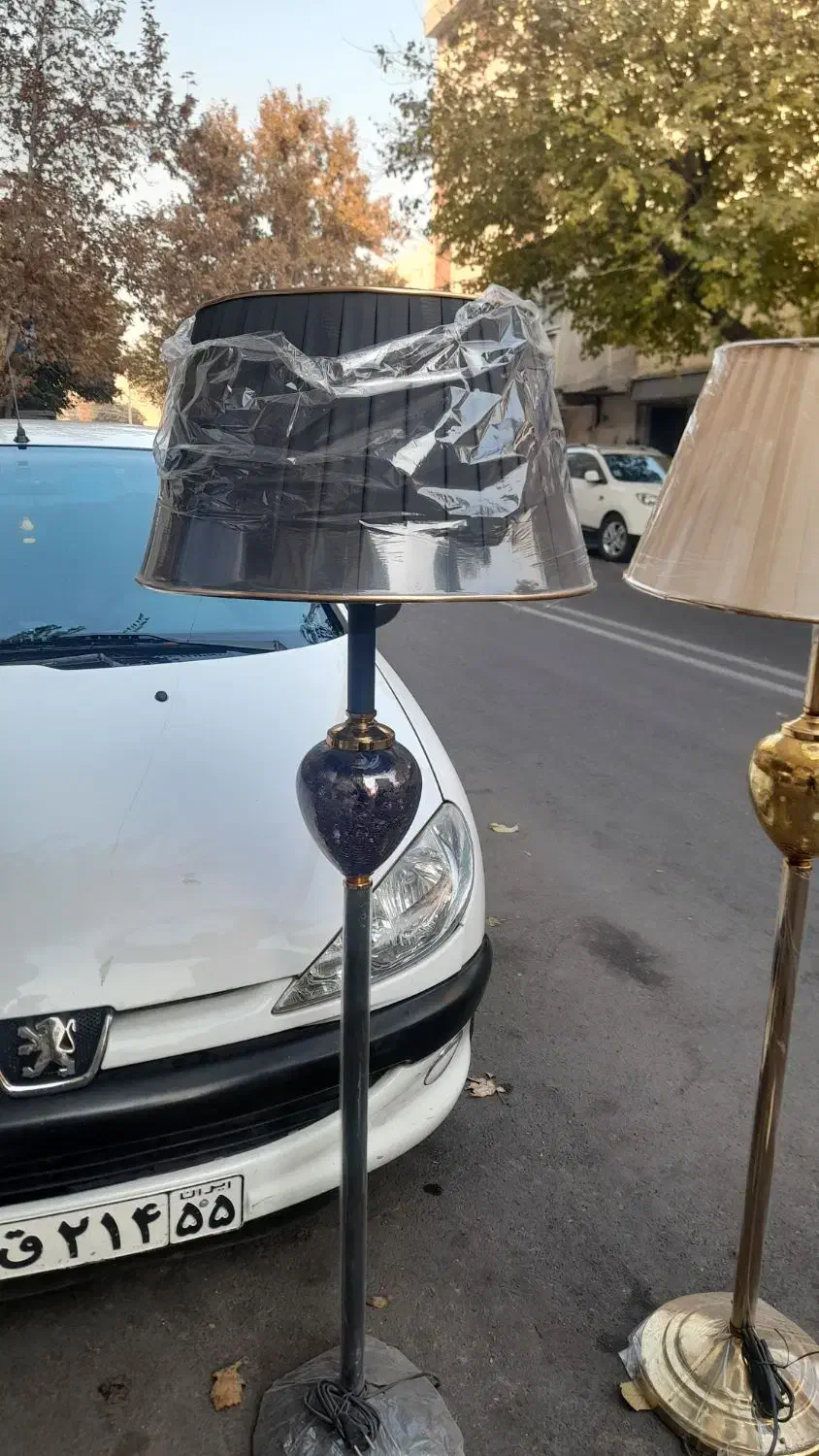 اباژو های کنار سالنی رومیزی|چراغ خواب و آباژور|تهران, اتابک|دیوار