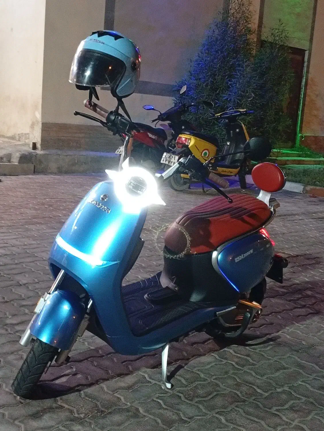 کویر ۲۰۰۰ نقدواقساط|موتورسیکلت|کیش, |دیوار