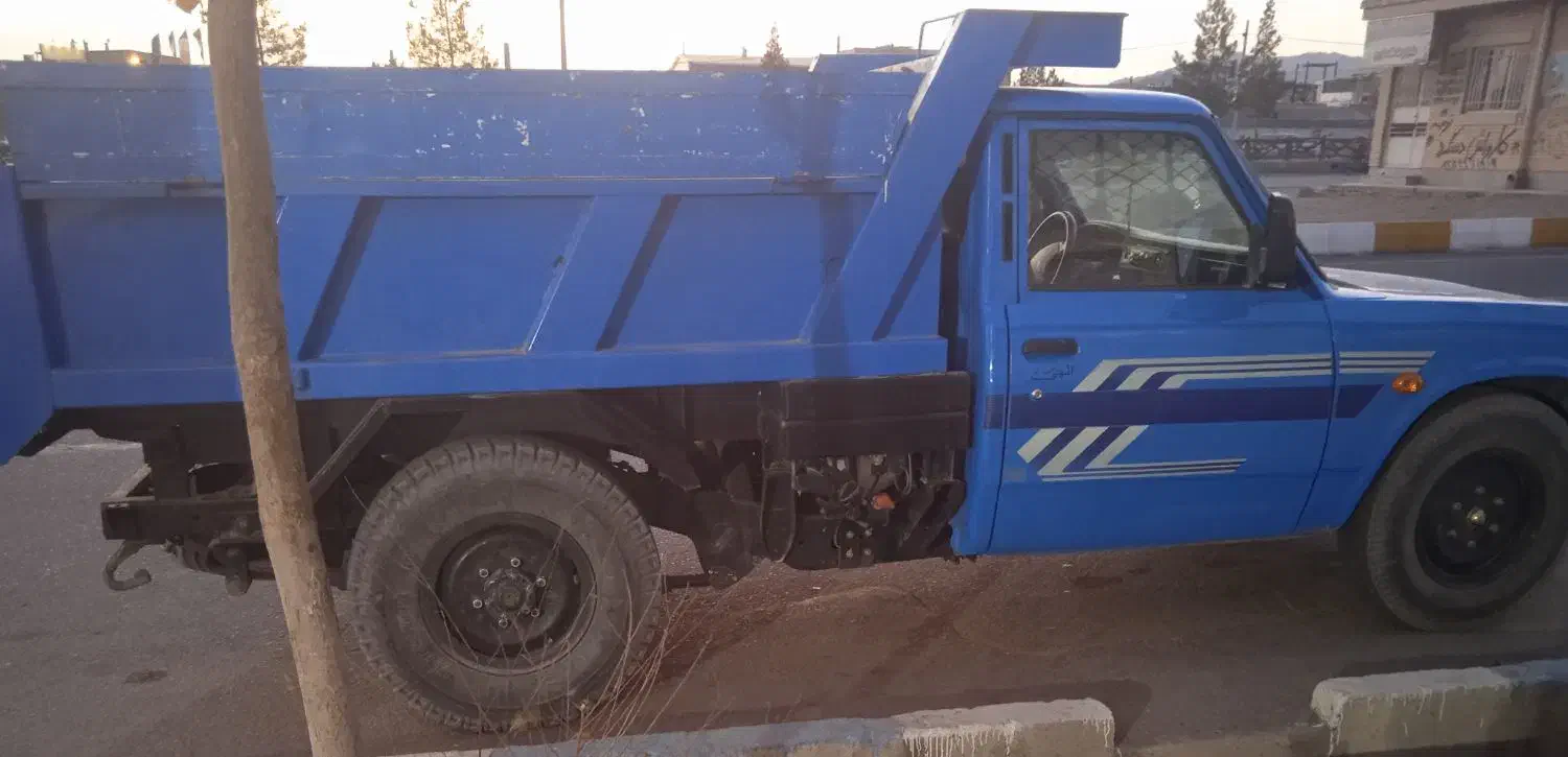 حمل بلوک سیمانی آب و مصالح ساختمانی|خدمات حمل و نقل|بیرجند, |دیوار