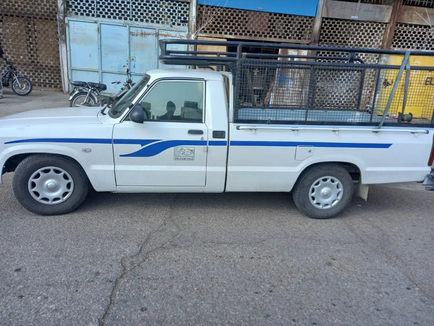 فروش یک دستگاه وانت مزدا کارا|خودرو سواری و وانت|شیراز, شهرک فرهنگیان|دیوار