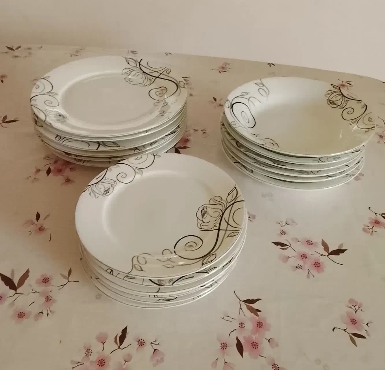 چینی|ظروف سرو و پذیرایی|مشهد, تلگرد|دیوار