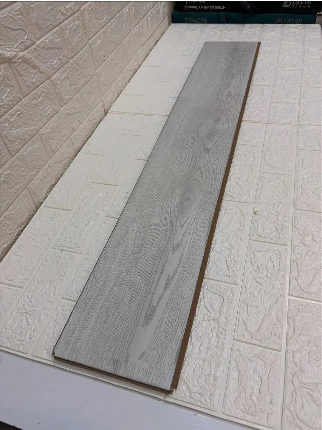 نصب انواع پانل پارکت کفپوش کاغذ دیواری|خدمات پیشه و مهارت|اردبیل, |دیوار