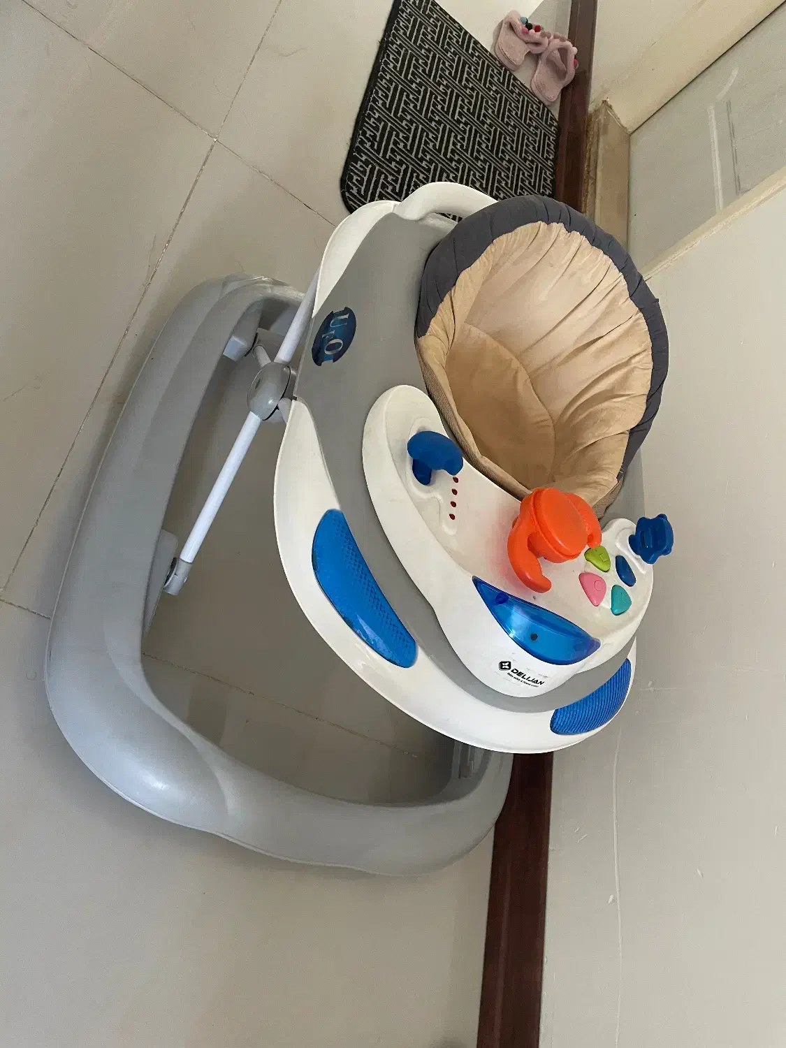 روروئک دلیجان|اسباب و اثاث بچه|بجنورد, |دیوار