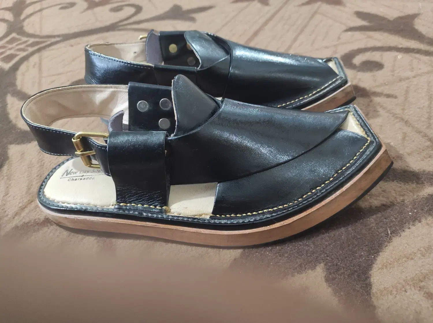 کفش وصندل|کیف، کفش، کمربند|زابل, |دیوار