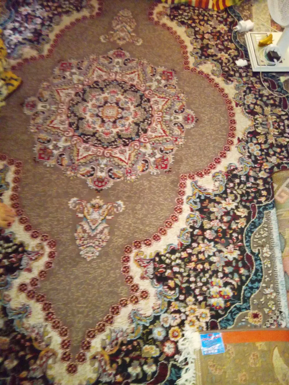 فرش شیش متری|فرش|رشت, دیانتی|دیوار