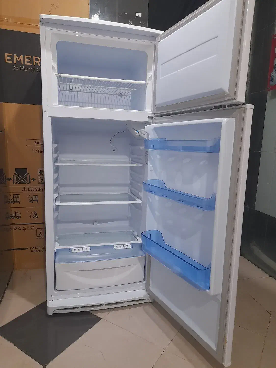 فیلور ۱۳فوت ۵ماه کار|یخچال و فریزر|سنندج, |دیوار