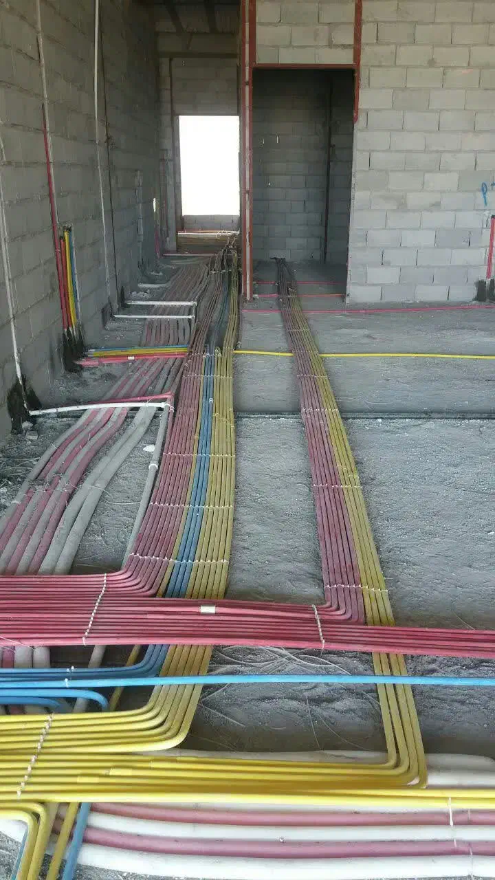 برقکار برقکش ساختمانی با 30سال سابقه برق کار|خدمات پیشه و مهارت|نائین, |دیوار