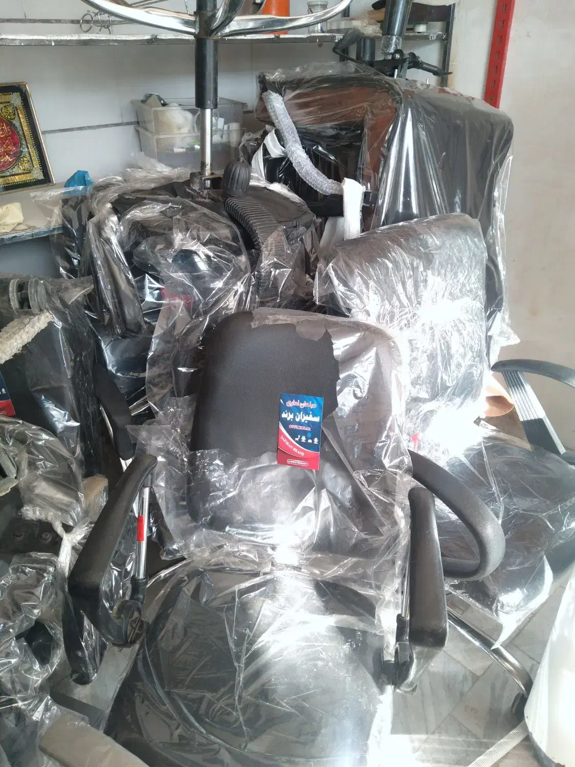 صندلی چرخ دار وجک دار|مبلمان اداری|قروه, |دیوار