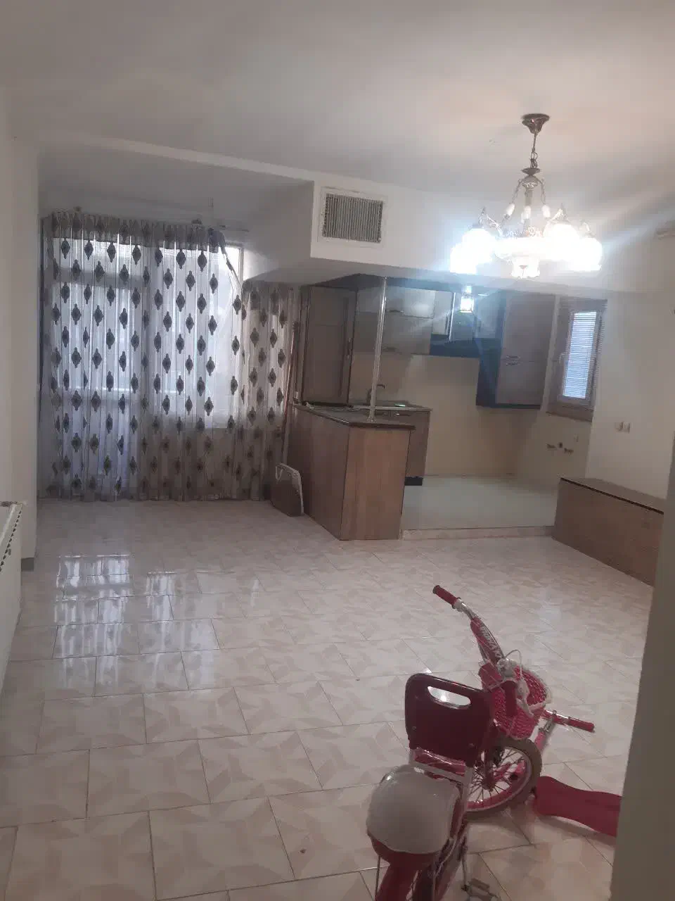 آپارتمان مهاجران،معاوضه با واحد یاویلایی در مهردشت|فروش آپارتمان|مهاجران, |دیوار