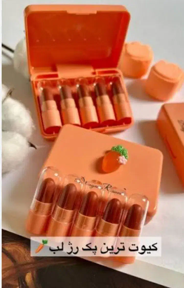 پک رژ جامد و کلی لوازم کیوت دیگه|آرایشی، بهداشتی، درمانی|همدان, |دیوار