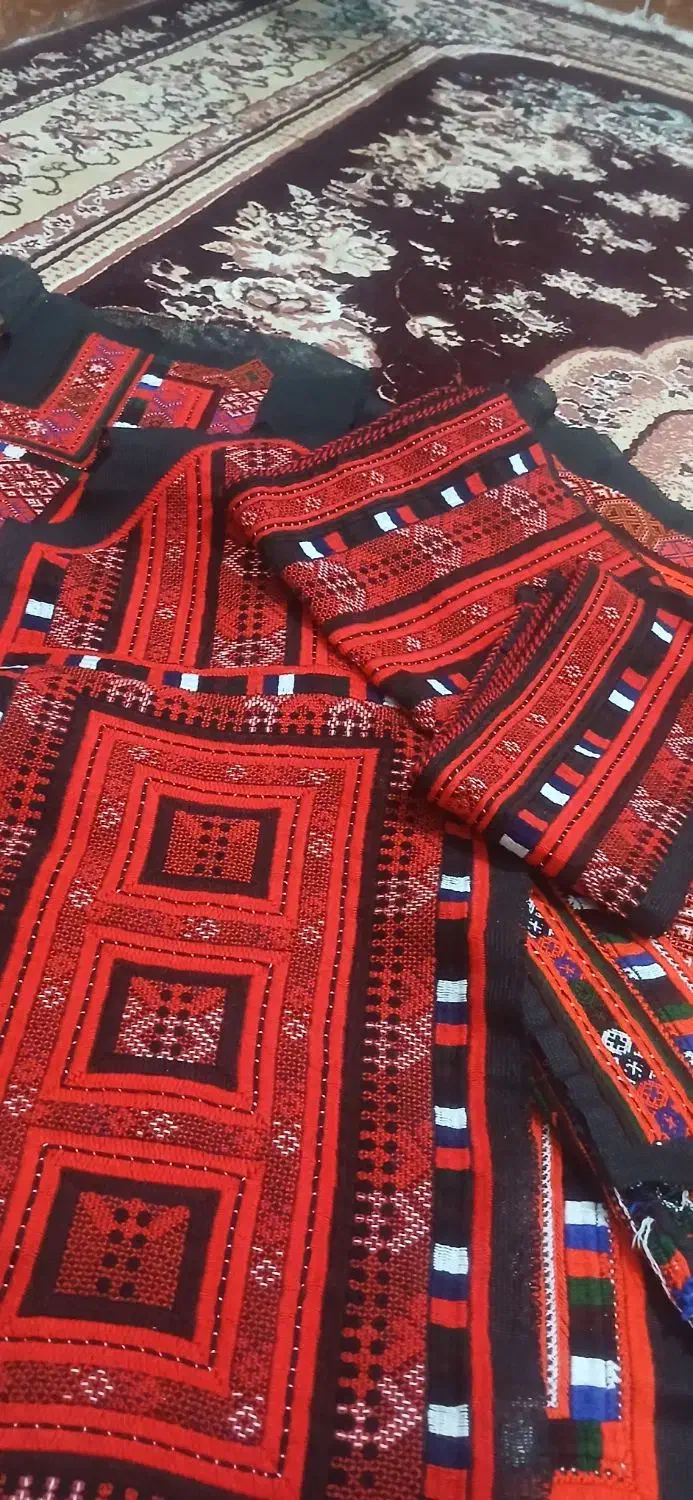 زیح استین|لباس|سراوان, |دیوار