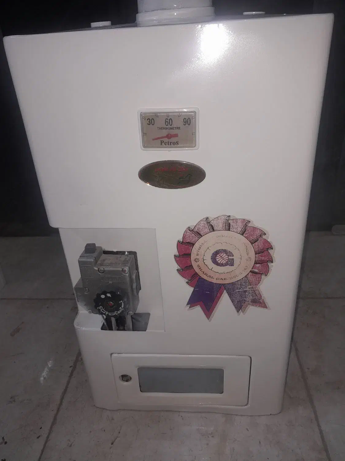 آبگرمکن ۳۵لیتری کارخانه ای  دیواری گالوانیزه|آبگرمکن، پکیج، شوفاژ|مشهد, گاز|دیوار