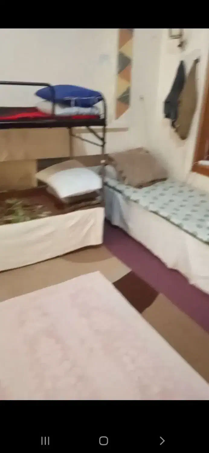 اجاره خابگاه مردانه شبی 100|اجارهٔ کوتاه‌مدت آپارتمان و سوئیت|تهران, گلچین|دیوار