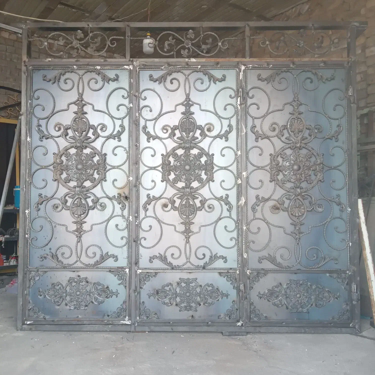 درب حیاط|مصالح و تجهیزات ساختمان|ساوه, |دیوار