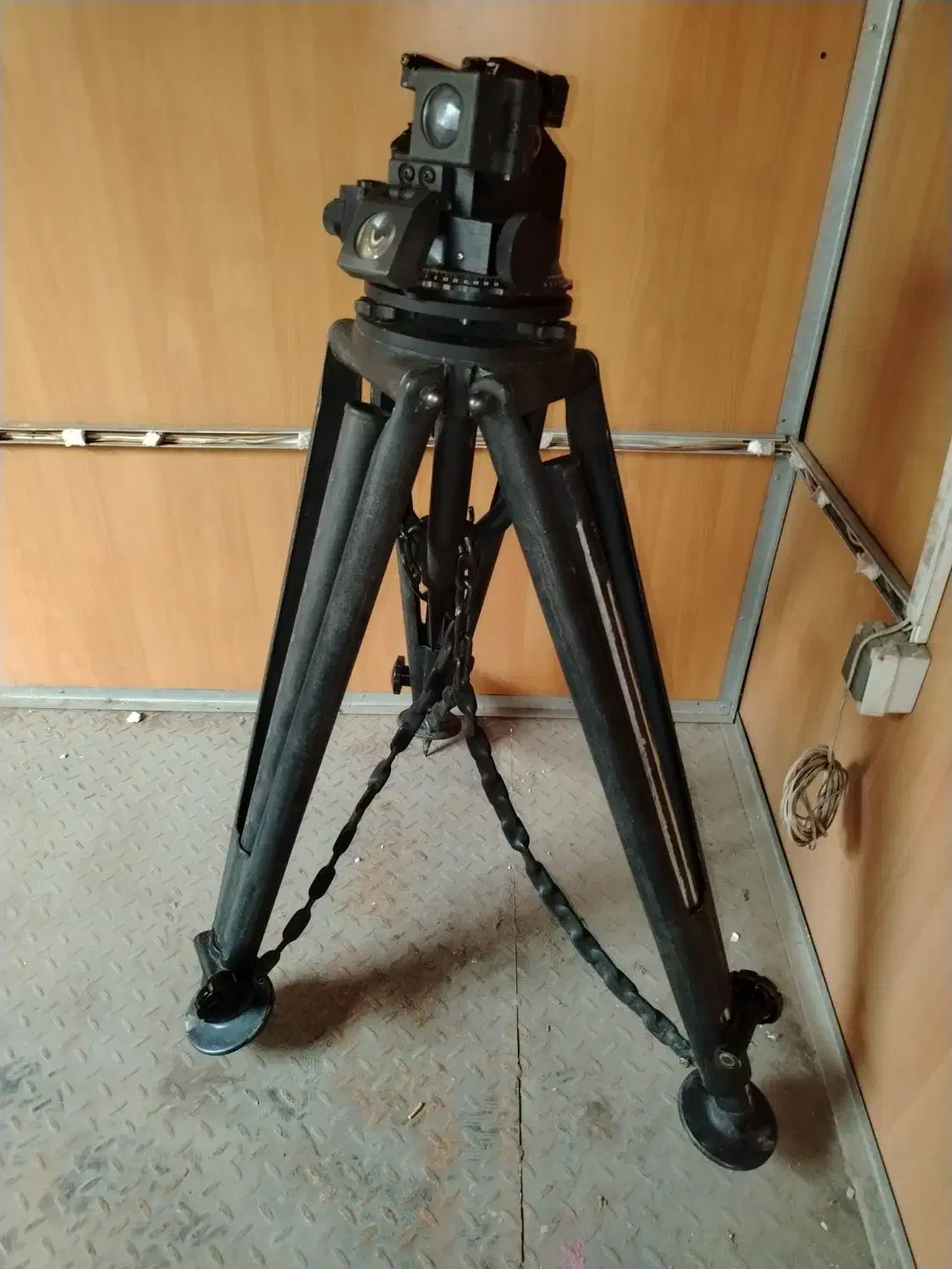 سهپایه سنگین حرفه ای مهندسی|دوربین عکاسی و فیلمبرداری|خاوران, |دیوار