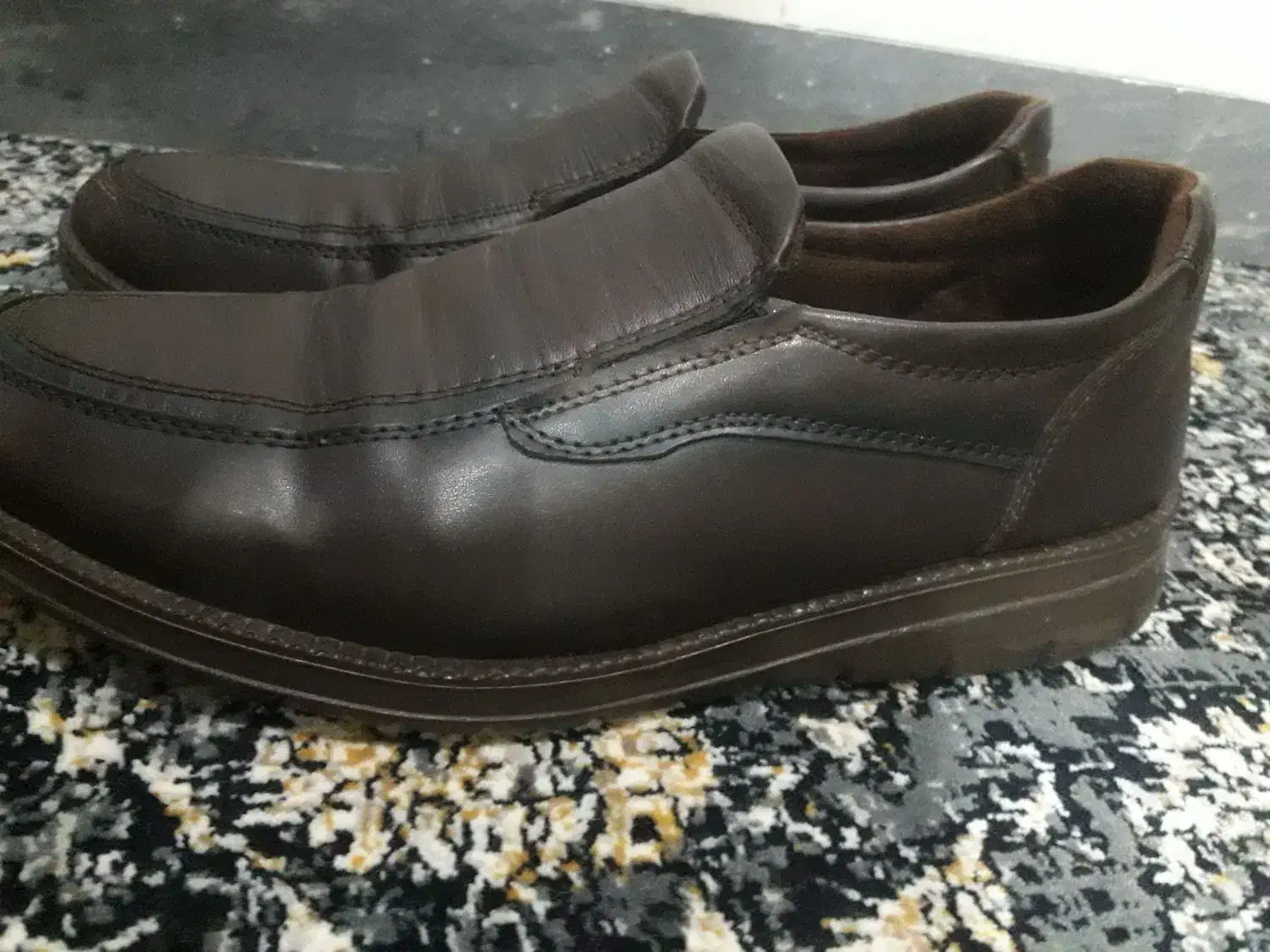 کفش|کیف، کفش، کمربند|ایلام, |دیوار