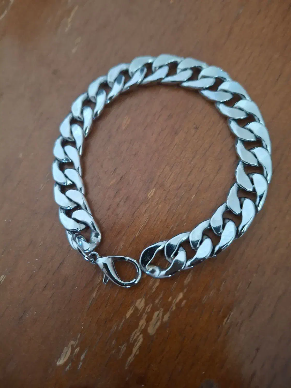 دست بند|بدلیجات|کرمان, |دیوار