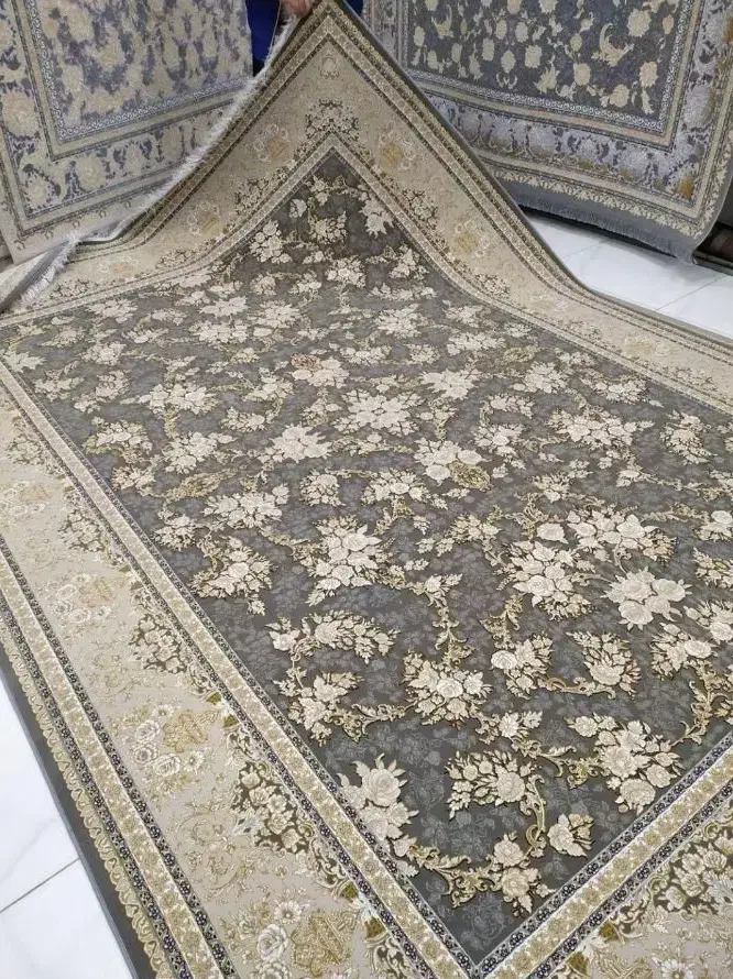 فرش نو بخر/ فرش کهنه ات رو حساب کن / مابقی اقساطی|فرش|خرم‌آباد, |دیوار