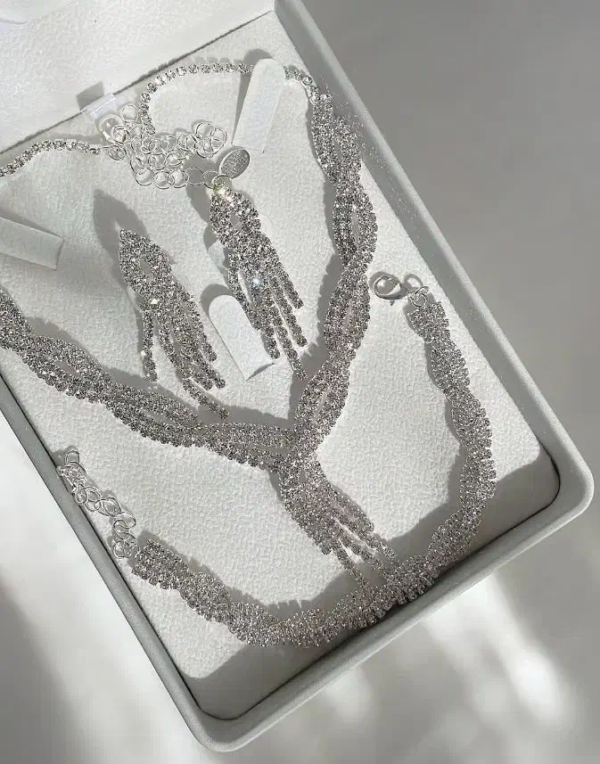 گردنبند و ریسه و اکسسوری یلدایی|بدلیجات|کرمانشاه, |دیوار