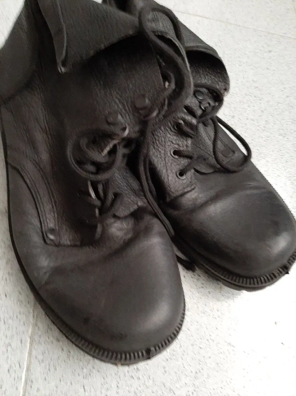 پوتین سربازی .کفش ورزشی و پلاستیکی و ...|کیف، کفش، کمربند|شیراز, وصال|دیوار