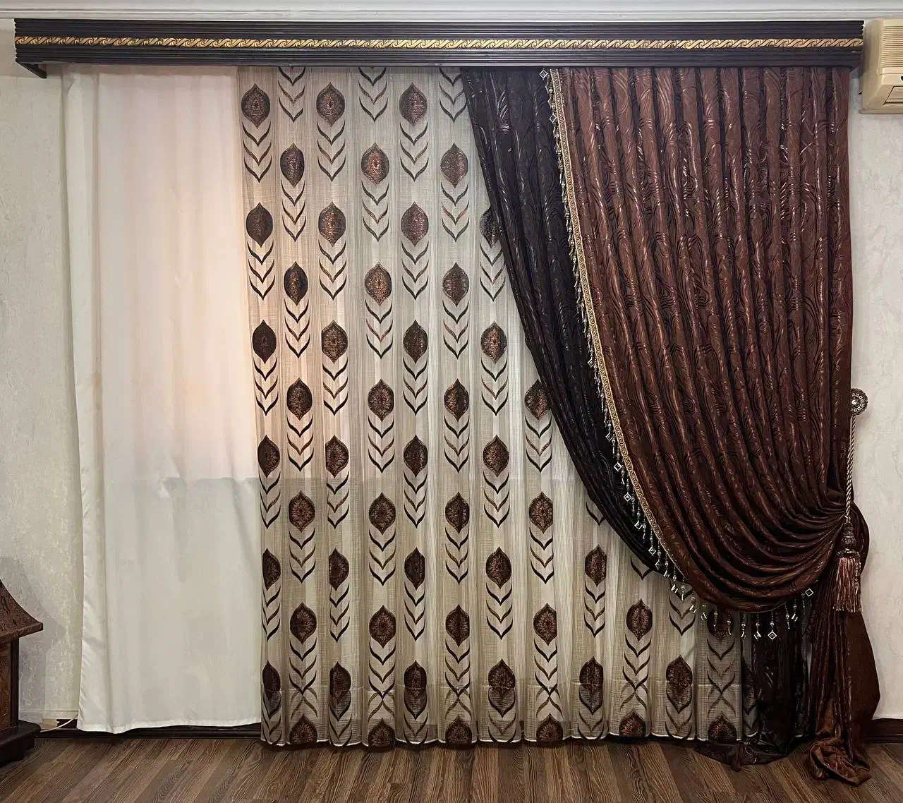 پرده|پرده، رانر، رومیزی|رشت, استقامت ۱|دیوار