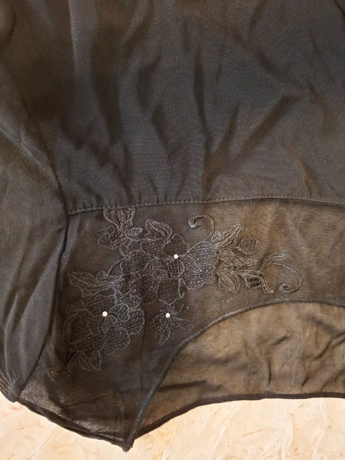 لباس مجلسی ماکسی دامن گن شومیز|لباس|صدرا-فارس, فاز ۱|دیوار