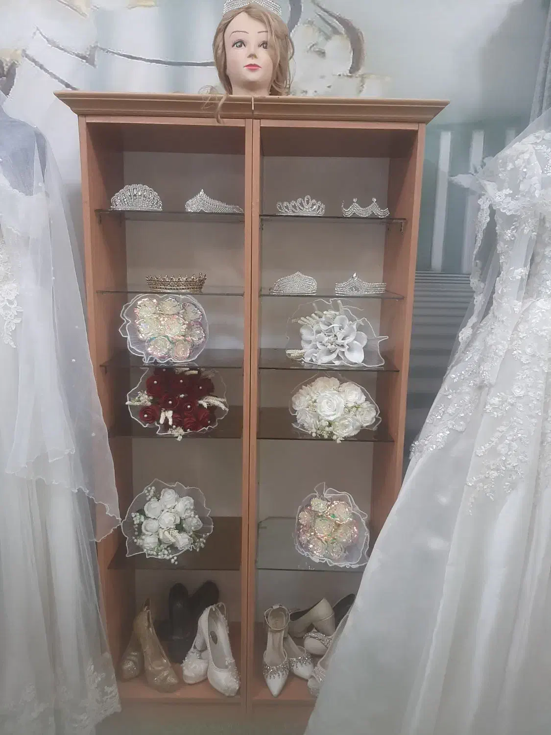 ویترین|فروشگاه و مغازه|خمینیشهر, |دیوار