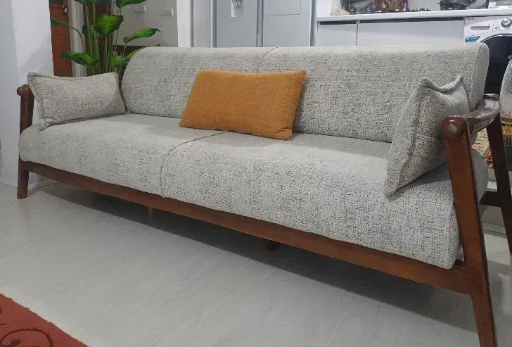 مبل ۸نفره چوبی|مبلمان خانگی و میز عسلی|تهران, کیانشهر|دیوار