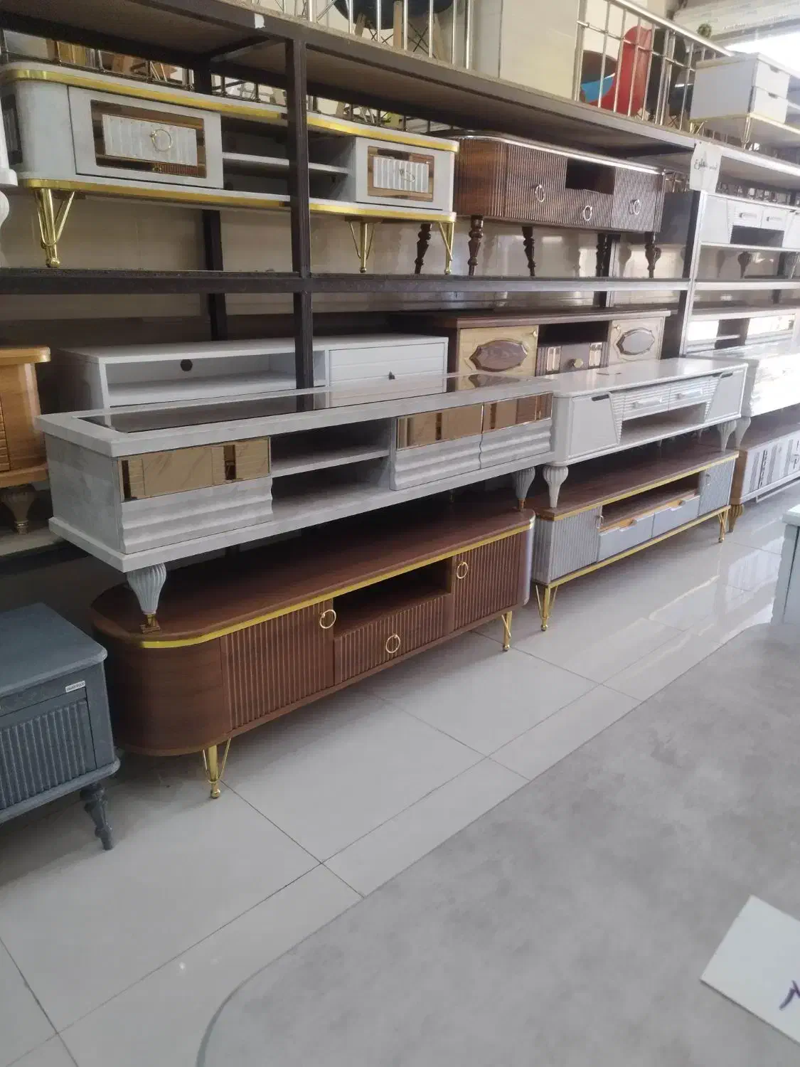 میز تلویزیون ال سی دی پرسیس|میز تلویزیون|شیراز, شهرک رضوان|دیوار