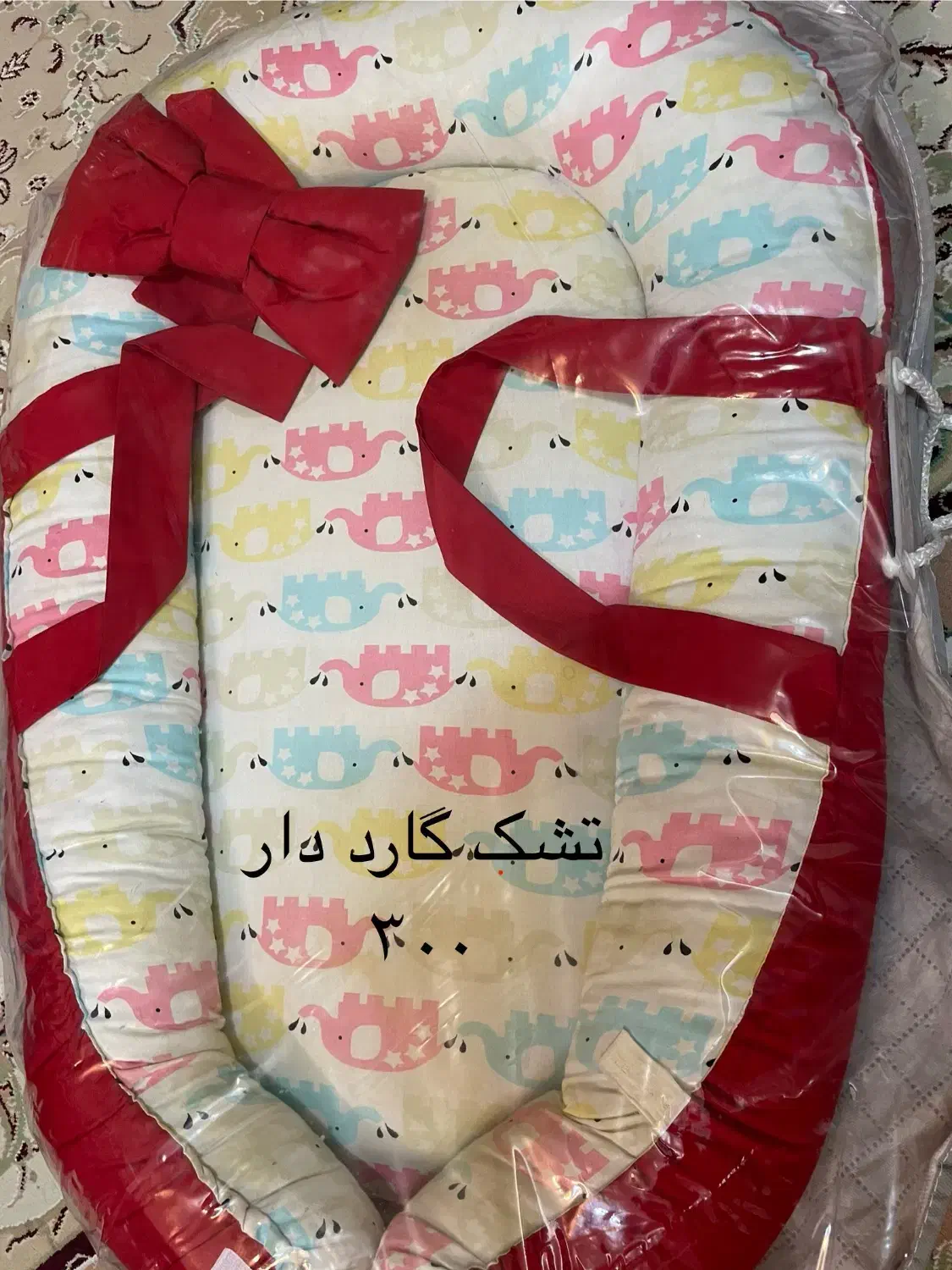 تشک گارد دار|تخت و صندلی بچه|نیشابور, شهرک قدس|دیوار