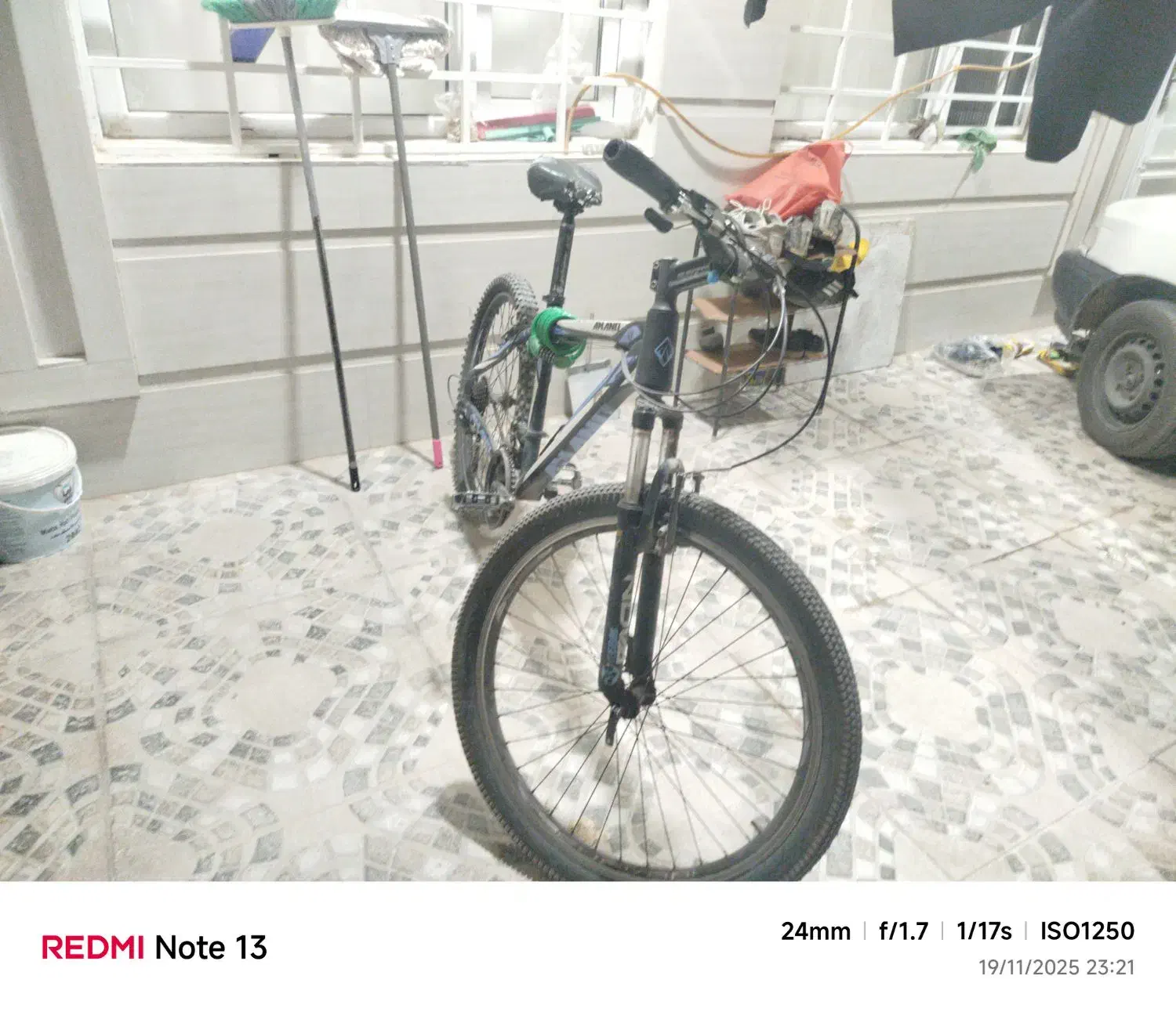 دوچرخه ۲۶|دوچرخه، اسکیت، اسکوتر|دره شهر, |دیوار