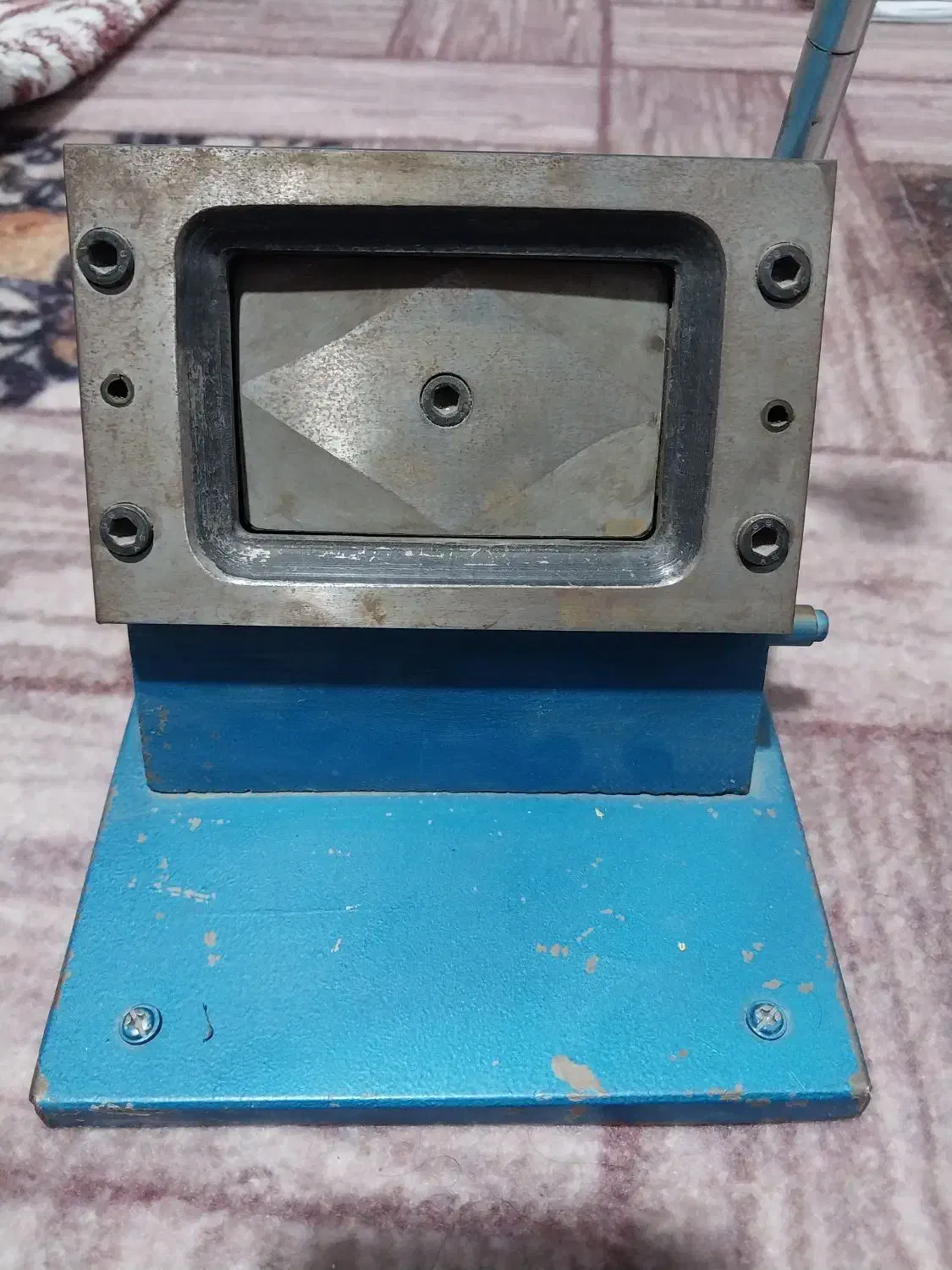 دایکات دستی برش کاغذ|لوازم التحریر|نورآباد, |دیوار