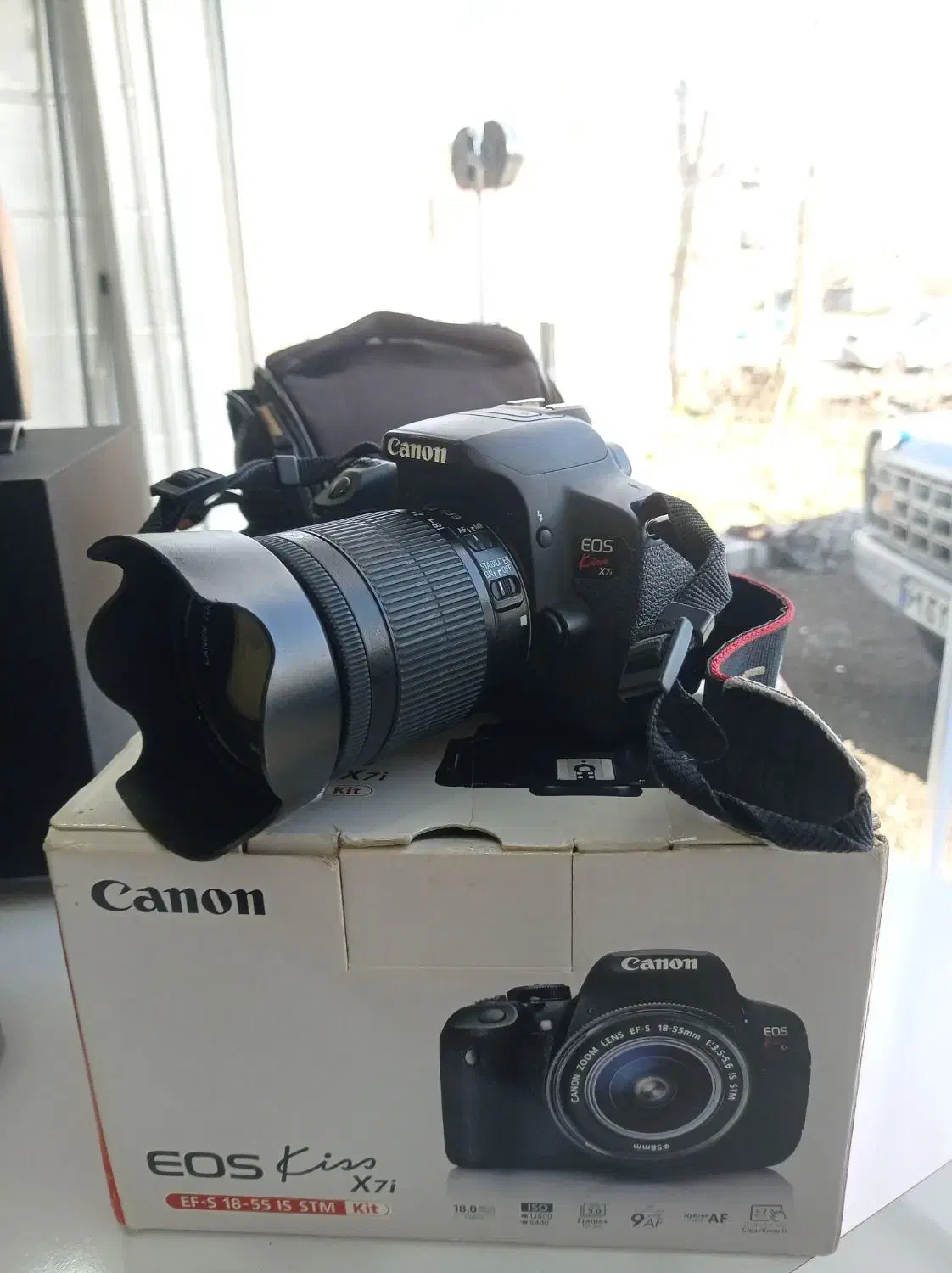 دوربین عکاسی canon 700d به همراه لوازم|دوربین عکاسی و فیلمبرداری|آستانه اشرفیه, |دیوار