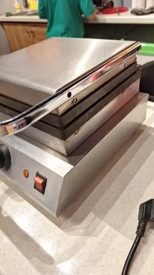 وافل ساز|کافی‌شاپ و رستوران|تالش, هشتپر|دیوار