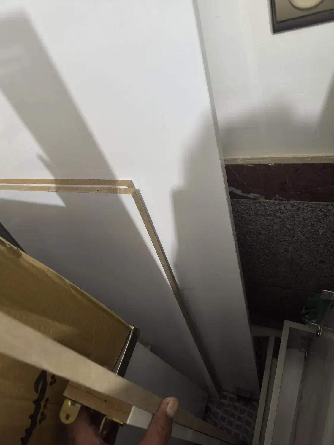 MDFو ورق های لترون و کمد تزئینی و ۲ورق ماربل شیت|کتابخانه، شلف، قفسههای دیواری|قروه, |دیوار