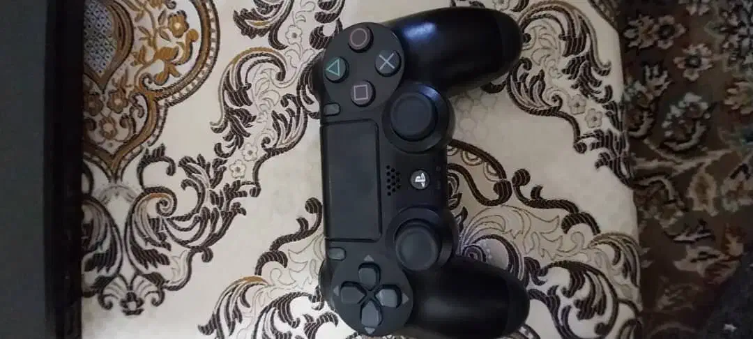 ps4با دو دسته در حد نو|کنسول، بازی ویدئویی و آنلاین|سوسنگرد, |دیوار