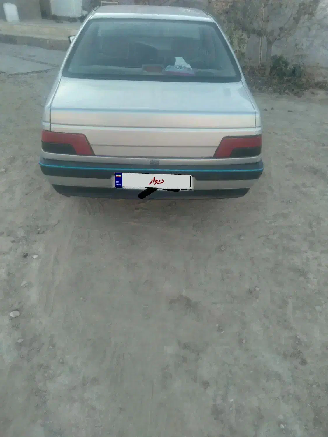 پژو ۴۰۵|خودرو سواری و وانت|همدان, |دیوار