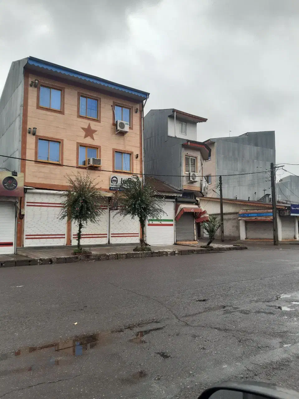 مغازه دو کله بر خیابان25 متری|اجارهٔ مغازه و غرفه|رشت, پاستوریزه|دیوار