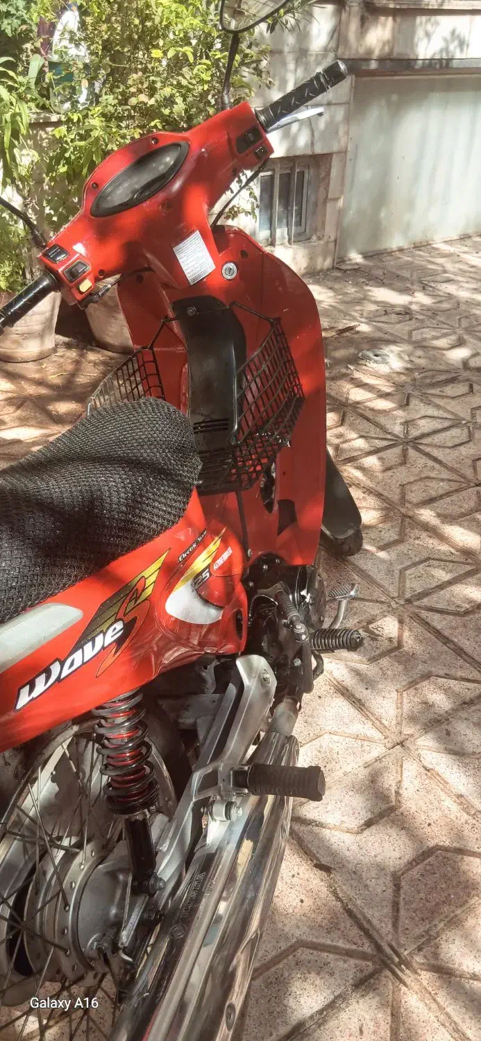 ویو کا ۸۶ ژاپن|موتورسیکلت|سبزوار, قصبه غربی|دیوار