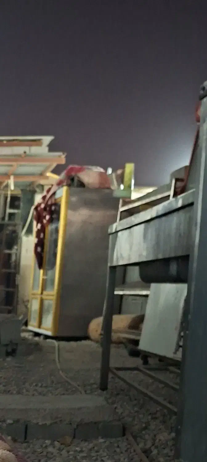 تمام وسایل اَشپزخانه صنعتی یکجا میفروشم در حد نو|اجاق گاز و لوازم برقی پختوپز|بندرعباس, |دیوار