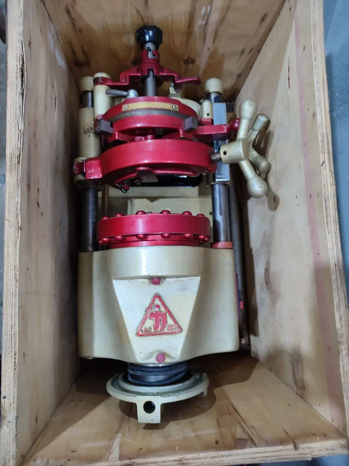 حدیده برقی|ابزارآلات|آمل, |دیوار