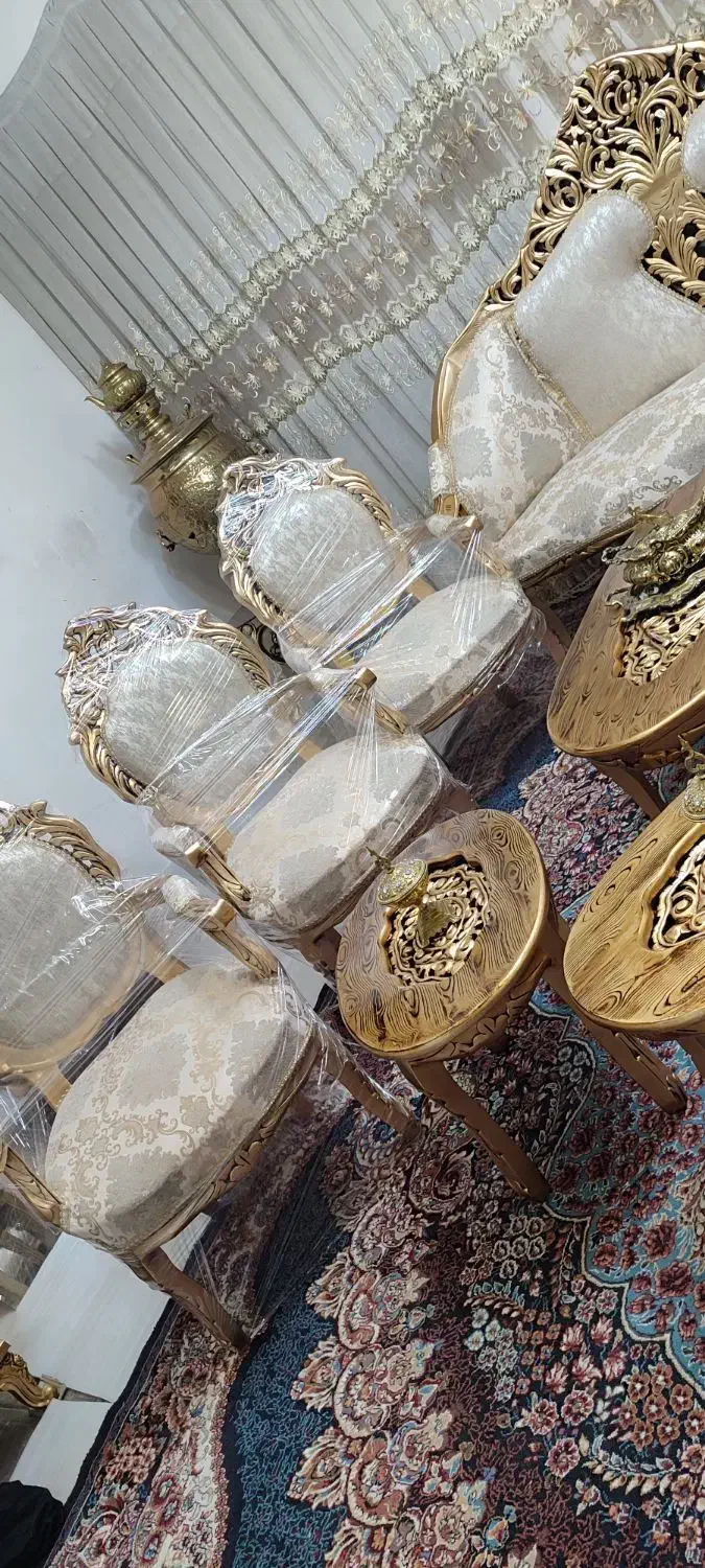 مبل سلطنتی 9نفره تمام چوب گردوسفارشی با میز|مبلمان خانگی و میز عسلی|تبریز, |دیوار