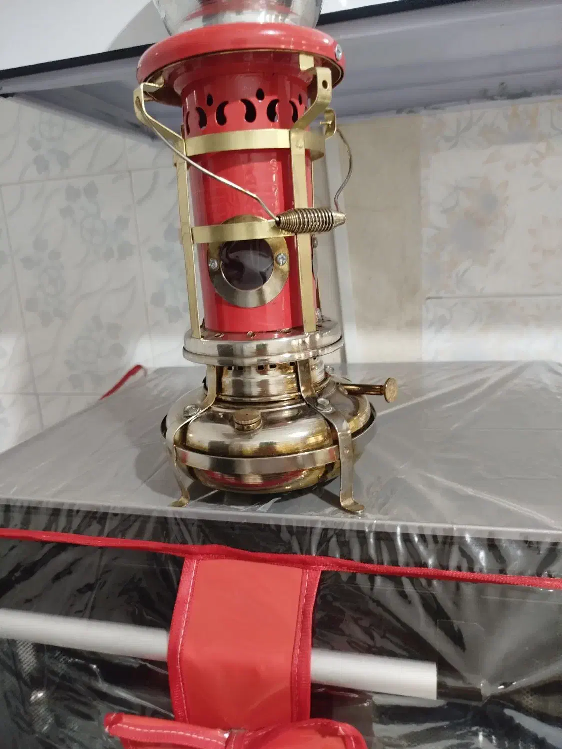 چراغ نفتی|لامپ و چراغ|قم, ولیعصر|دیوار