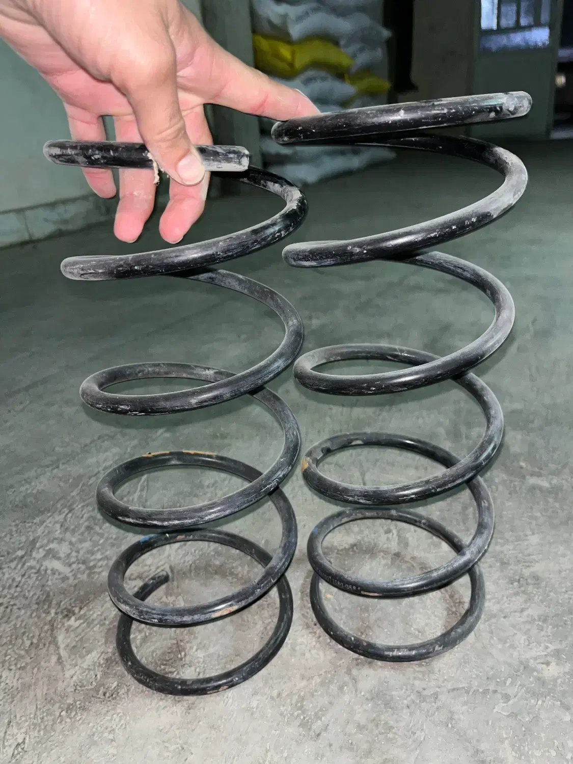 لول فنر فابریکی 206|قطعات یدکی و لوازم جانبی|سیمین شهر, |دیوار