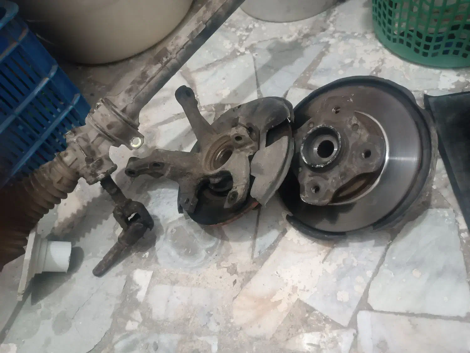 دوعدد توپی کامل پراید سالم ویکی جعبه فرمان پراید|قطعات یدکی و لوازم جانبی|نیشابور, فخریه|دیوار