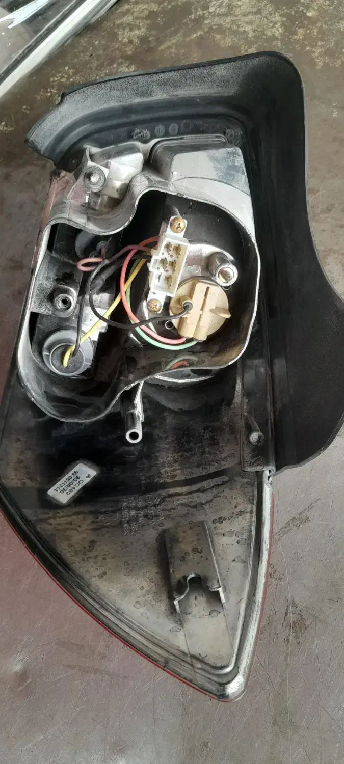 خطر عقب سمت چپ راننده تیبا۲|قطعات یدکی و لوازم جانبی|شیراز, مسلم|دیوار